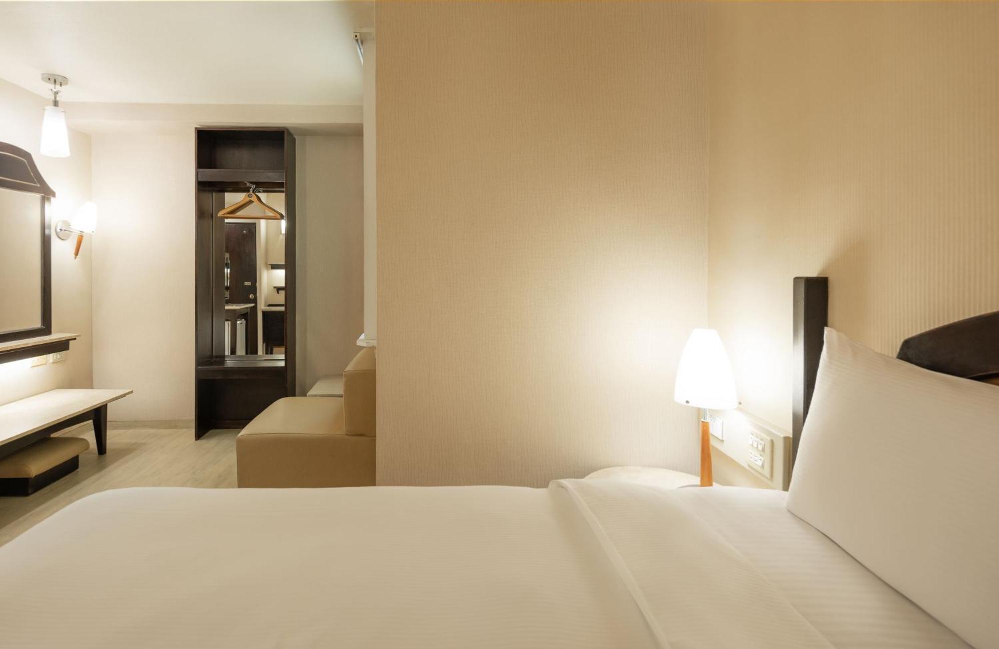 Kindness Hotel Weiwuying Kaohsiung Zimmer foto